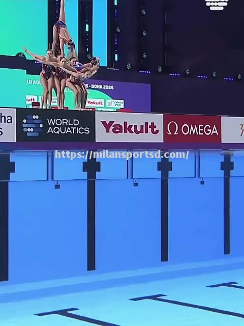 米兰体育-保加利亚花样游泳队表演优美