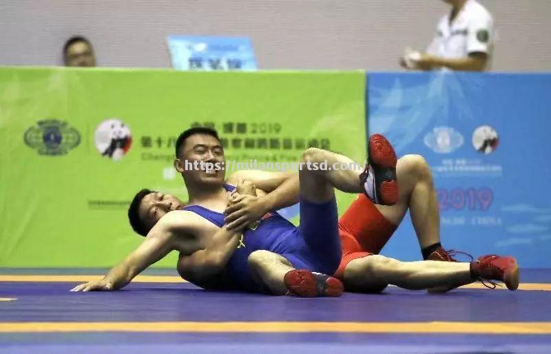 米兰体育-重庆队主场全力拼搏，激情赛场