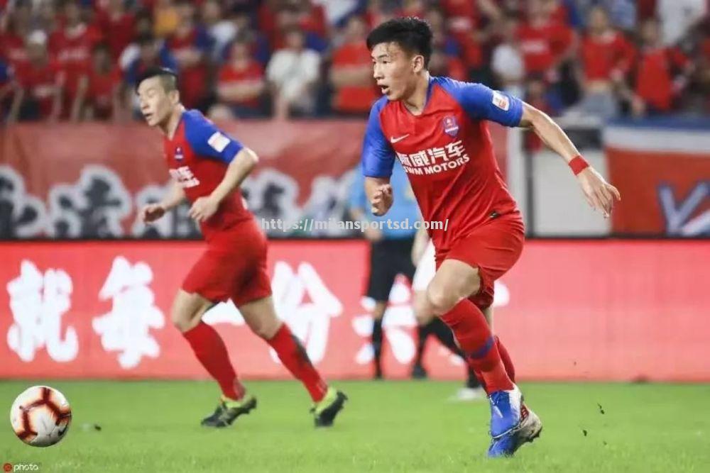 重庆斯威客场出征!挑战对手展现实力